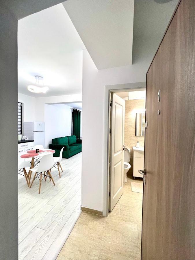Vladimir Residence Mamaia Nord Năvodari Esterno foto